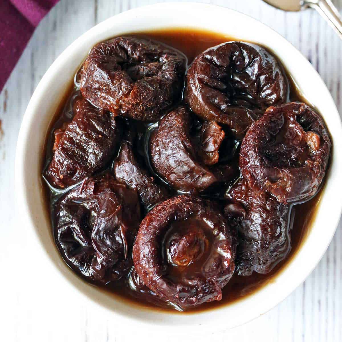Easy Stewed Prunes Recipe