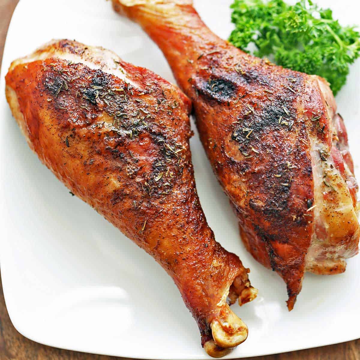 Juicy Roasted Turkey Legs