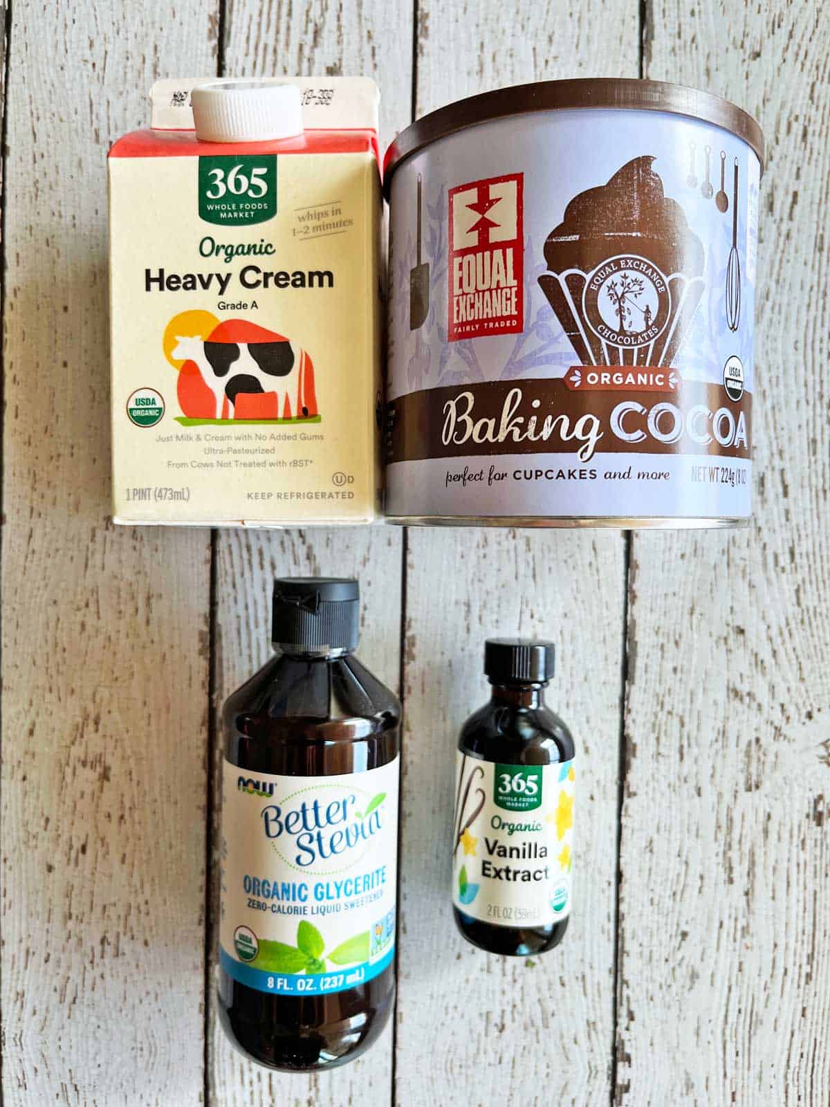 The ingredients needed to make keto chocolate mousse. 