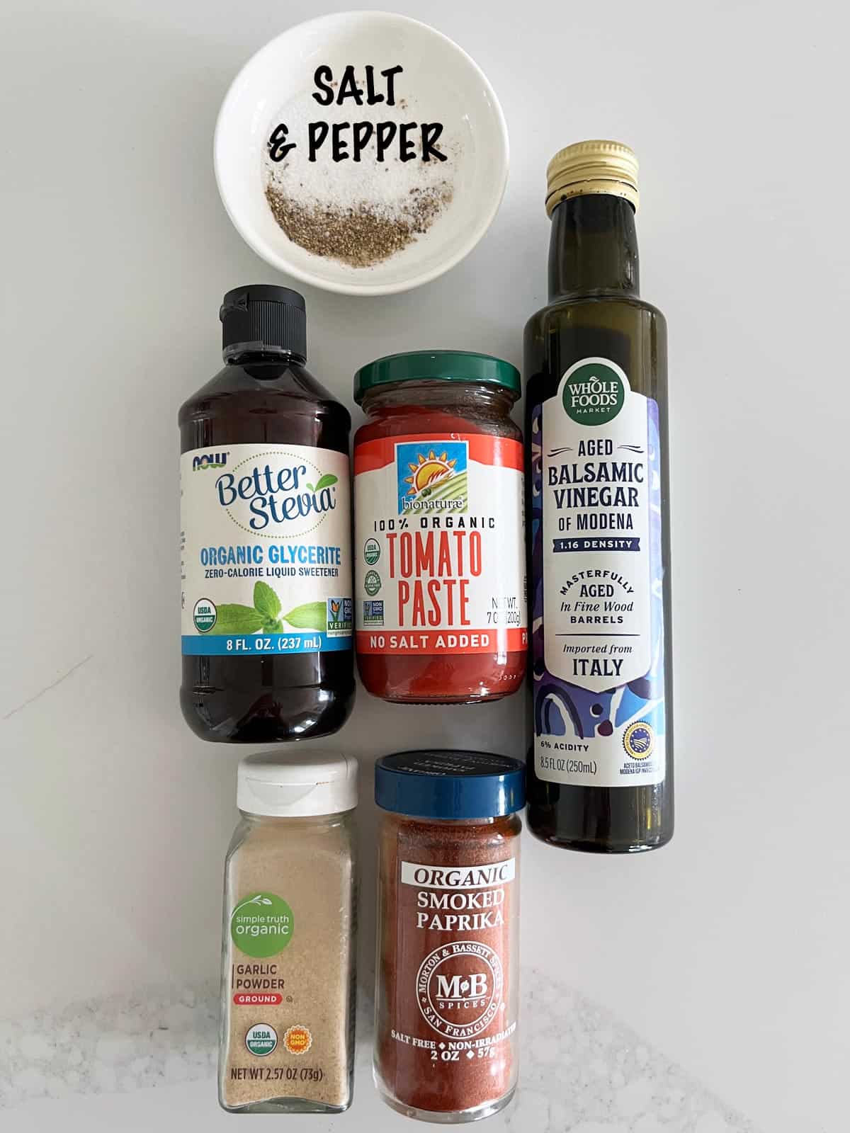 The ingredients needed to make sugar-free BBQ sauce.