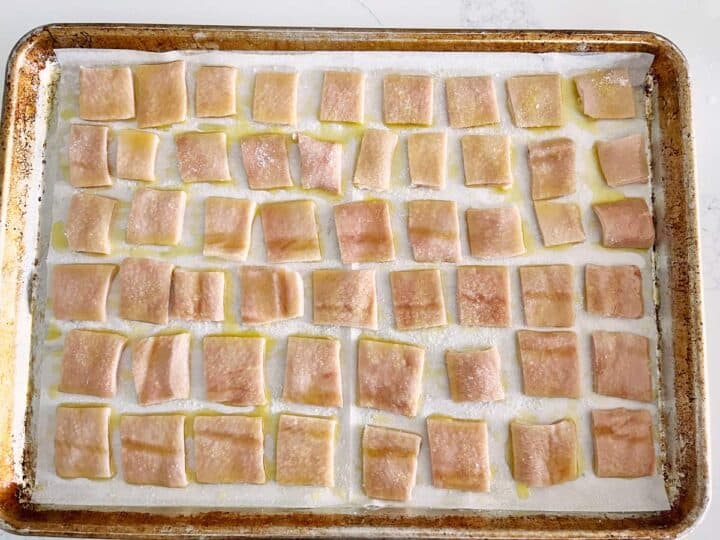 The pork skin was sprayed with olive oil and seasoned.