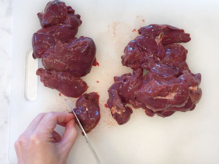 Cleaning the livers.