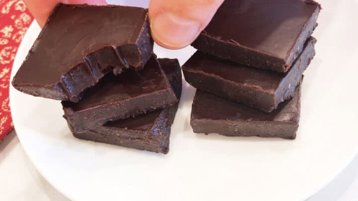 The fudge is served.