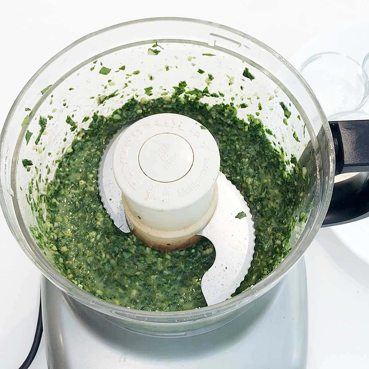 Oil was added to the sauce.