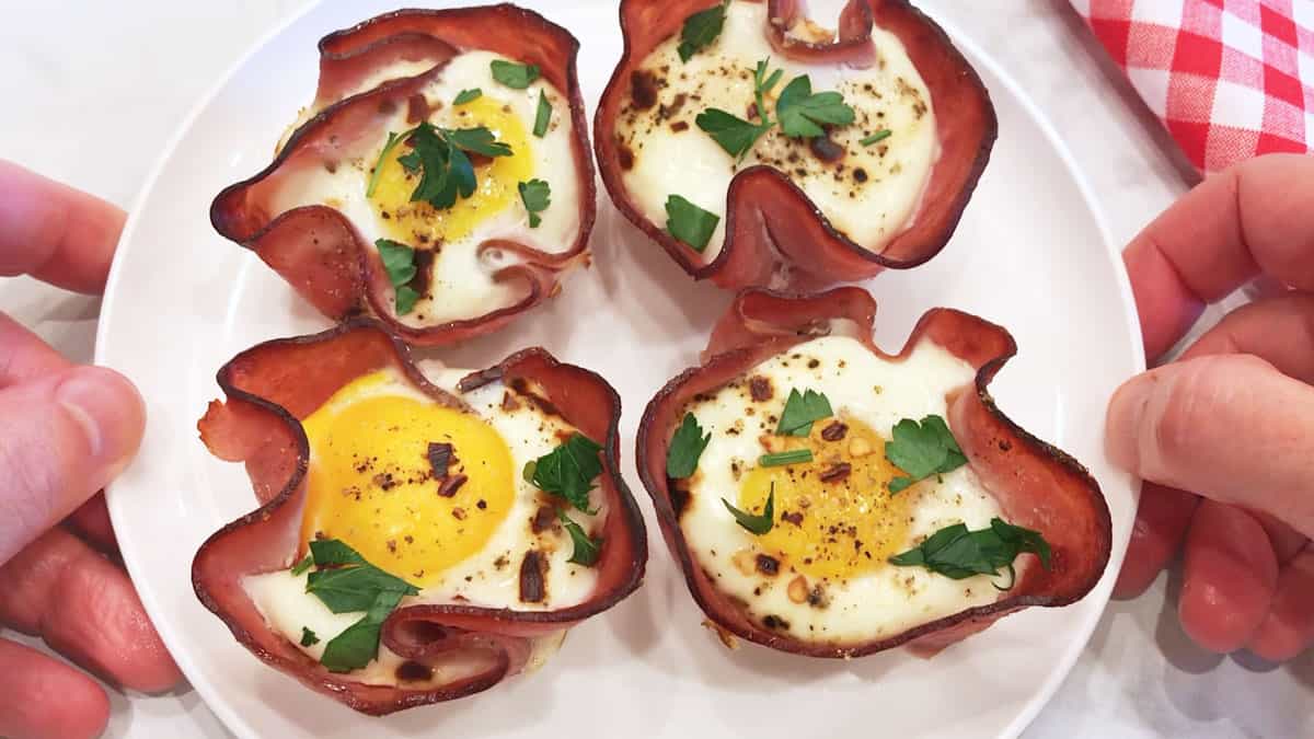 Ham and egg cups are served.