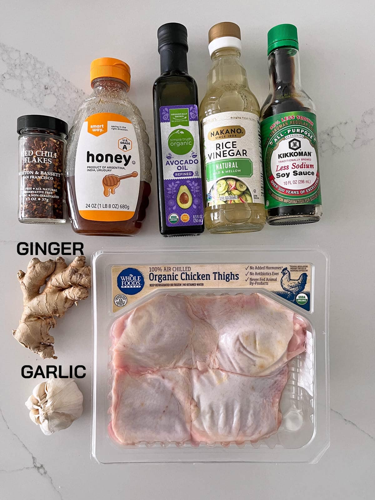 The ingredients needed for baked soy sauce chicken.