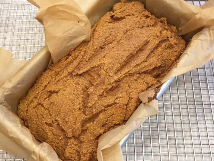 The bread is ready in the pan.