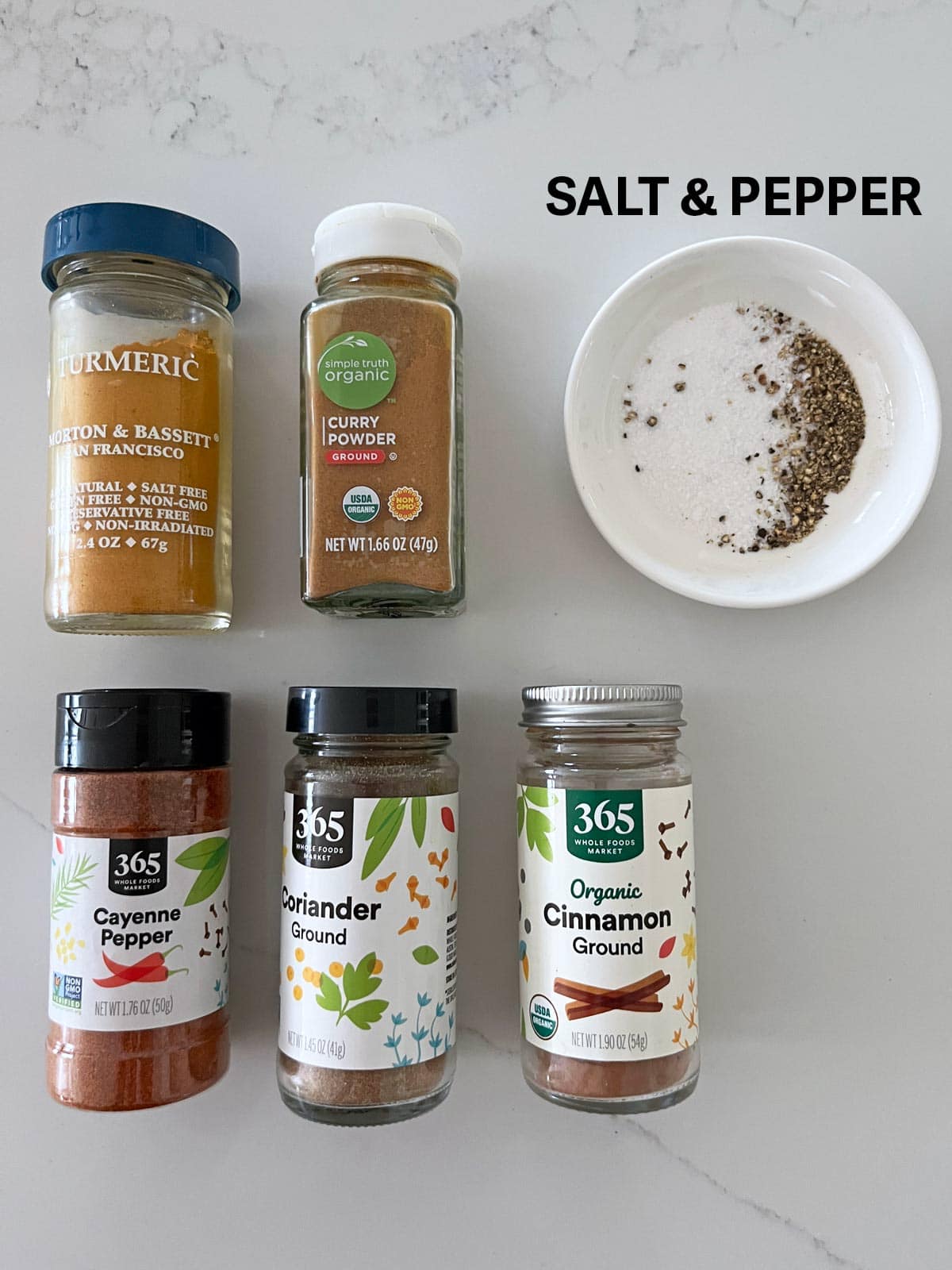 The spices needed for turkey curry.